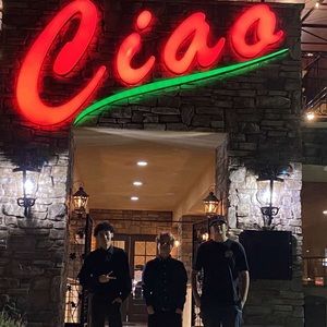 Meet your Posher, Roman